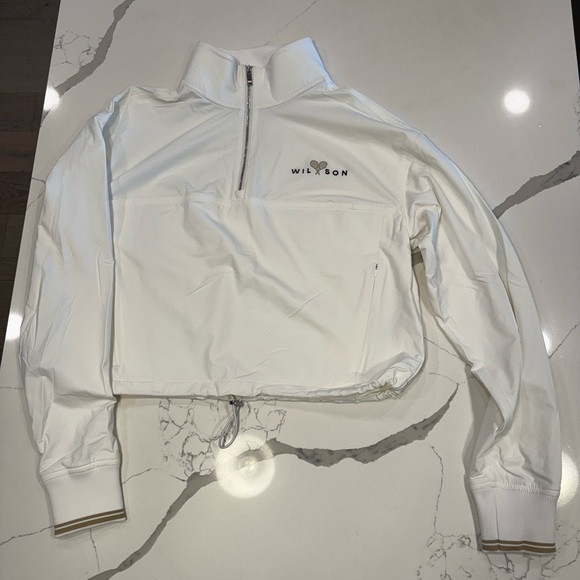Wilson White Davenport Woven Popover - Picture 1 of 4